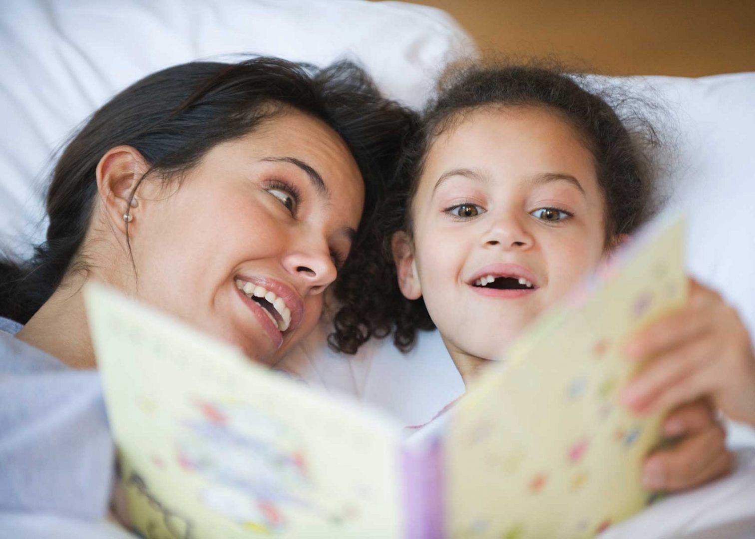 You are currently viewing The Importance of Bedtime Reading for Children